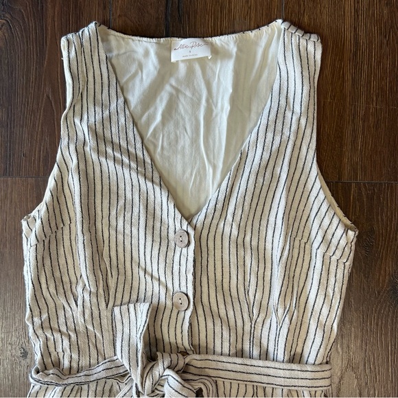 Lulu’s Idyllic Days Ivory Striped Sleeveless Button-Front Romper SZ - Picture 3 of 7